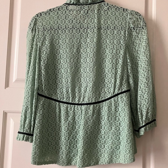 Marc Jacobs Green Lace Top - Picture 2 of 4